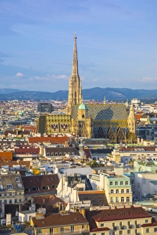 Stephansdom cathedral and city skyline, Vienna, Austria