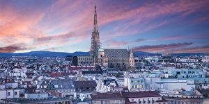 Stephansdom cathedral and city skyline, Vienna, Austria