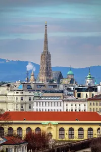 Osterreich Prints: Stephansdom cathedral and city skyline, Vienna, Austria