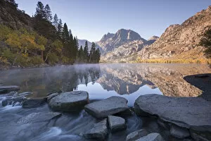 Images Dated 6th January 2015: Stepping stones over Silver Lake in the Eastern Sierras, June Lakes, California, USA