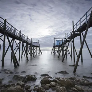 Stilt fishing huts, Talmont-sur-Gironde, Charente-Maritime, Nouvelle Aquitaine, France