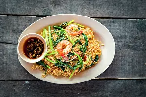 Seafood Prints: Stir-fried noodles with shrimp and vegetables, Vietnam