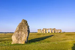 Images Dated 27th July 2020: Stonehenge at sunrise, Wiltshire, England
