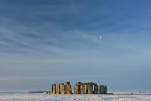 Images Dated 9th November 2011: Stonehenge, Wiltshire, England
