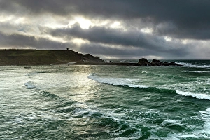 Stormy Weather Prints: Stormy weather, Bude, North Corwall, England