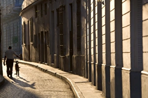Camaguey Gallery: Street scene