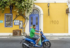 Cycle Gallery: Street scene, Larnaca, Cyprus