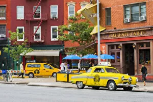 Street scene in the west village, Manhattan, New York, USA