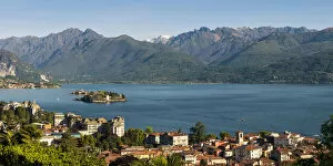 Images Dated 5th August 2016: Stresa, Verbano-Cusio-Ossola, Piedmont, Italy