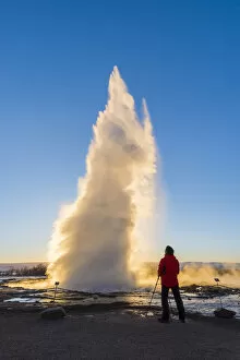 Images Dated 31st March 2017: Strokkur geyser, Geysir, Golden Circle, Iceland