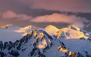 Adamello Gallery: Summits in sunrises lights, covered by the snow (Valtellina, Lombardy)
