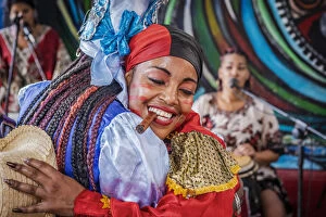 Afro Cuban Gallery: Every Sunday Rumba dancers perform in Callejon de hamel, Centro Habana Province, Havana