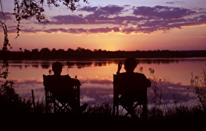 Watch Gallery: Sundowners at Tongabezi