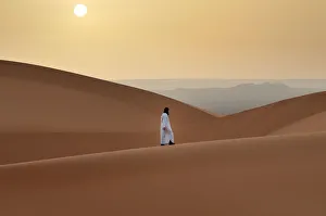 Sunrise on Erg Chebbi, Western Sahara, Morocco, North Africa