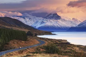 Images Dated 1st November 2019: Sunrise from Peters Lookout, Mount Cook Road, Canterbury, New Zealand