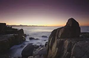Images Dated 24th November 2010: Sunrise at Plettenberg Bay, Western Cape, South Africa