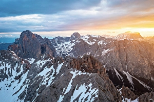 Environment Prints: Sunrise over the rocky peaks of Cima Catinaccio