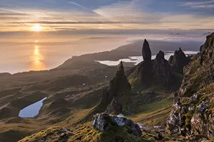 Sunrise over the spectacular Old Man of Storr basalt pinnacles on the Isle of Skye