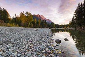 Images Dated 2nd May 2019: Sunset at Avalanche Creek, Glacier National Park, Montana, USA