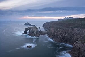 Images Dated 16th September 2014: Sunset over the dramatic cliffs of Lands End, Cornwall, England. Autumn (September)