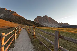 Walkways Prints: Sunset in Puez-Odle Natural Park, Dolomites, South Tyrol, Funes Valley / Villnoss, Bolzano