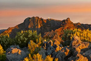 Portoguese Prints: Sunset over the red rocks of Pico do Arieiro mountain, Madeira island, Portugal