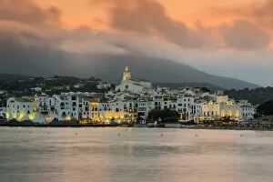 Images Dated 11th September 2014: Sunset over the sea town of Cadaques, Costa Brava, Catalonia, Spain