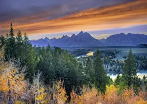 Wyoming Prints: Sunset, Snake River Overlook with Grand Teton Mountain Range Grand Teton National Park in Autumn Wyoming