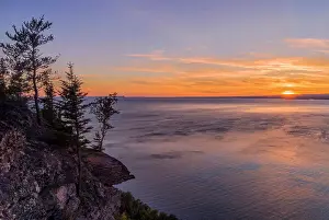 Provincial Park Prints: Sunset over Thunder Bay on Lake Superior in Sleeping Giant Provincial Park