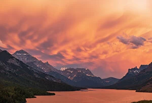 Images Dated 5th June 2023: Sunset over Upper Waterton Lake from the Prince of Wales Hotel