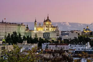 Images Dated 13th January 2023: Sunset view over Almudena Cathedral and Royal Palace, Madrid, Spain