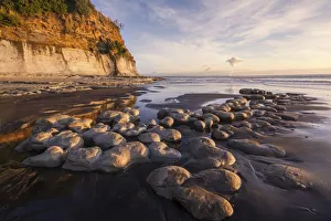Chris Gin Prints: Sunset at Waiiti beach, Taranaki, New Zealand