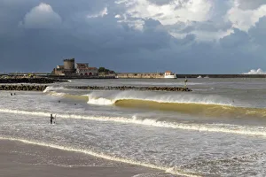 Basque Prints: Surfing in the harbour near Socoa fort