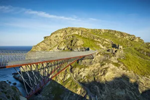 Suspension bridge to Tintagel castle, Tintagel, Cornwall, England, UK