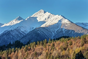 Svaneti mountains near Mestia in the autumn, Upper Svaneti (Zemo Svaneti), Georgia