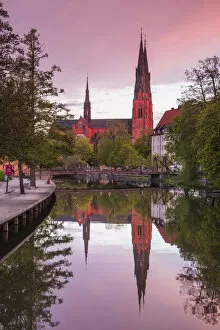 Images Dated 18th November 2019: Sweden, Central Sweden, Uppsala, Domkyrka Cathedral, reflection, dusk