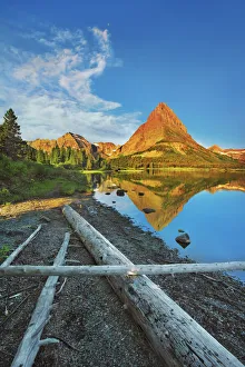 Swiftcurrent Lake with reflection of Mount Grinnell - USA, Montana, Glacier National Park