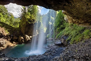 Waterfalls Collection: Switzerland, Canton Glarus, Klausenpass