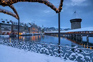 Switzerland, Canton Lucerne, Christmas lights, Chapel Bridge (Kapellbrucke)
