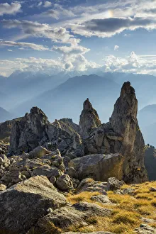 Images Dated 29th October 2021: Switzerland, Canton of Valais, Val de Bagnes valley, Pierre Avoi mountain