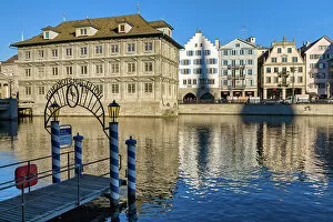 Images Dated 2nd September 2022: Switzerland, Canton Zurich, Zurich, Limmat river, city hall