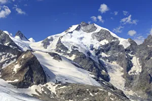 Switzerland, Graubunden, Upper Engadine, St. Moritz, Diavolezza (2978m), view of Glaciers