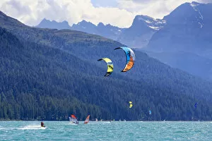 Switzerland, Graubunden, Upper Engadine, St. Moritz, Watersports on Lake Silvaplana