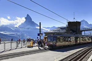 Switzerland, Valais, Zermatt, Gornergrat mountain, Matterhorn (Cervin) Peak and Gornergrat