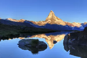 Images Dated 2010 December: Switzerland, Valais, Zermatt, Lake Stelli and Matterhorn (Cervin) Peak