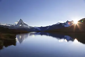 Switzerland, Valais, Zermatt, Lake Stelli and Matterhorn (Cervin) Peak