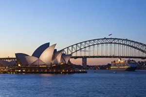Sydney Opera House & Harbour Bridge, Darling Harbour, Sydney, New South Wales, Australia