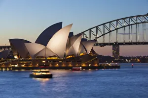 Sydney Opera House & Harbour Bridge, Darling Harbour, Sydney, New South Wales, Australia