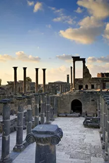 Images Dated 20th January 2010: Syria, Bosra, ruins of the ancient Roman town (a UNESCO site), Decumanus (main east-west