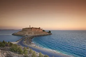Syria, Euphrates river, Ath Thaura, Lake Al-Assad and Qalaat Jaabar Castle
